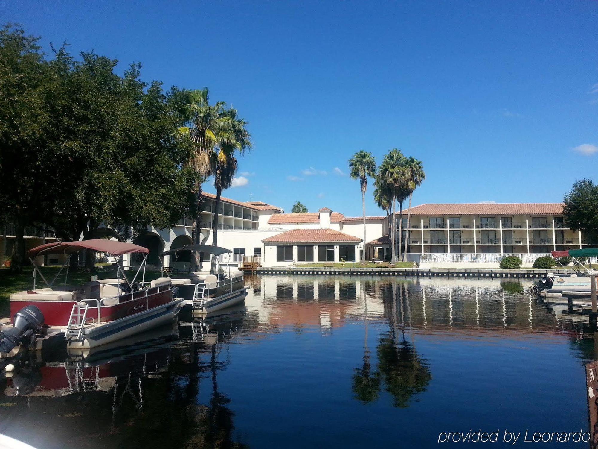 Vista Inn Lake Tarpon Palm Harbor Buitenkant foto