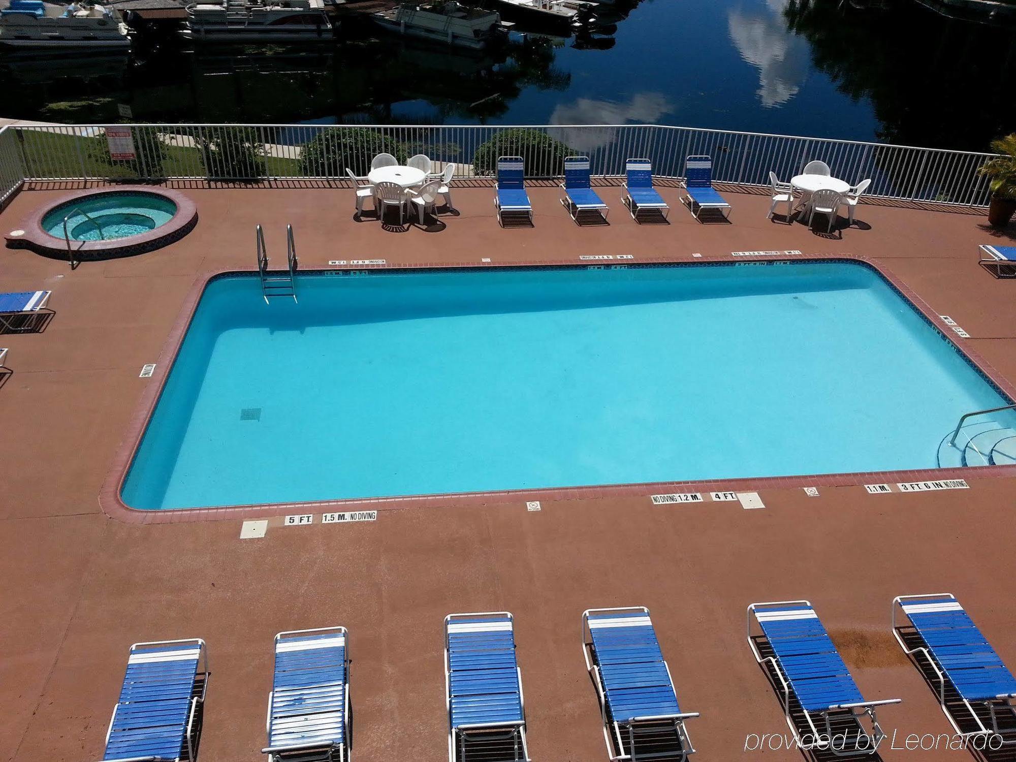 Vista Inn Lake Tarpon Palm Harbor Buitenkant foto