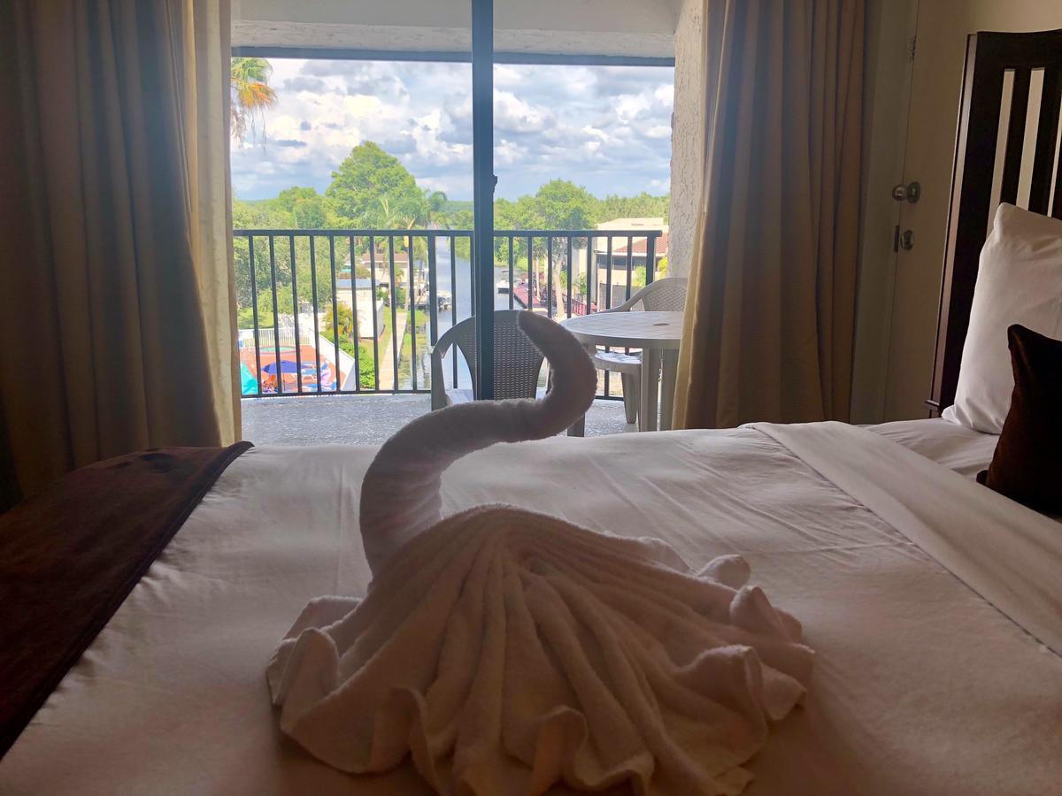 Vista Inn Lake Tarpon Palm Harbor Buitenkant foto