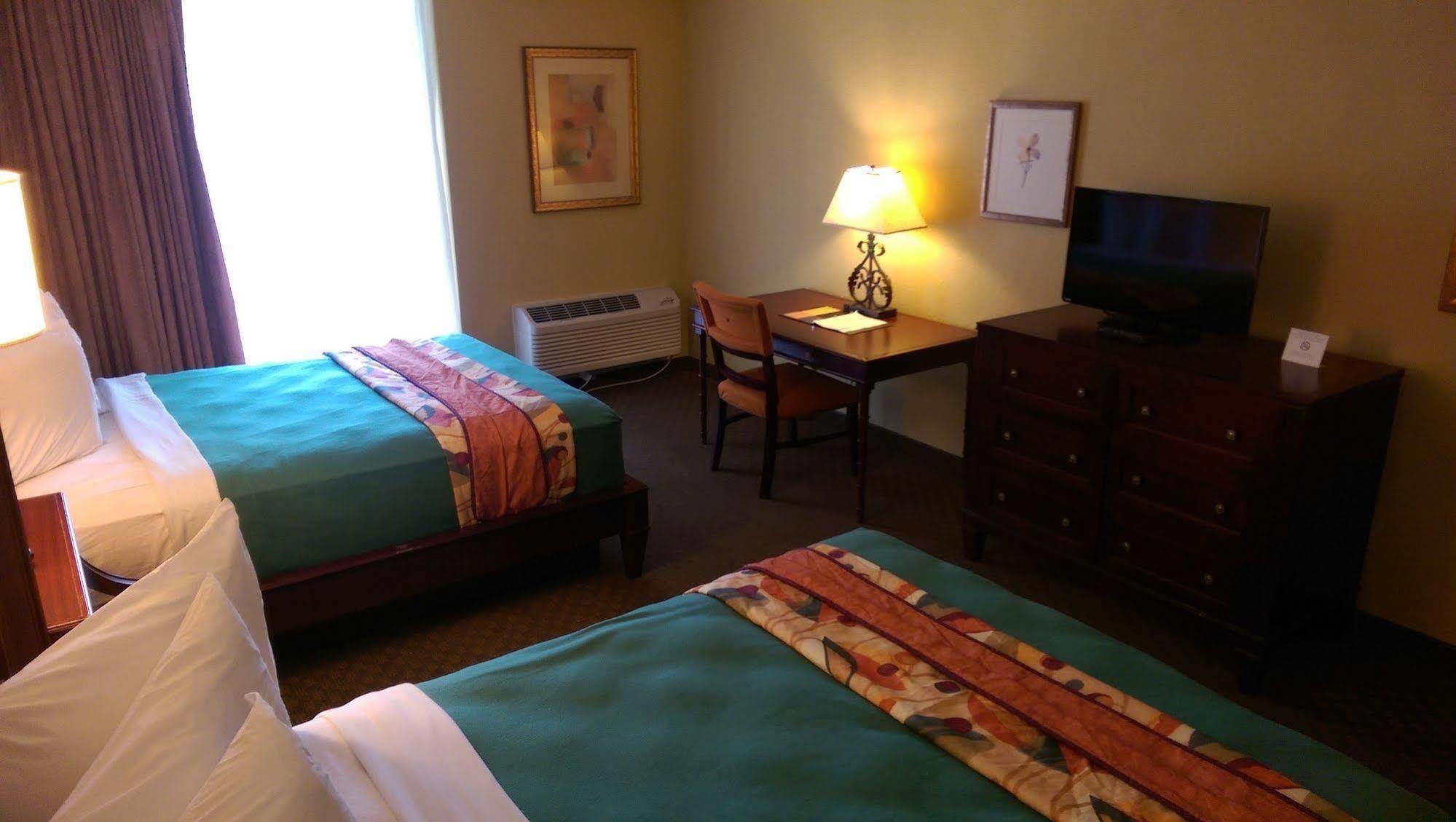 Vista Inn Lake Tarpon Palm Harbor Buitenkant foto