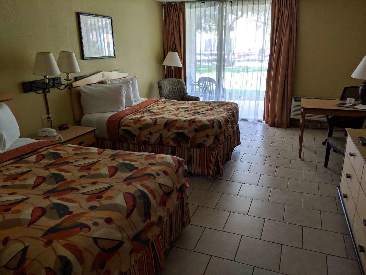 Vista Inn Lake Tarpon Palm Harbor Buitenkant foto