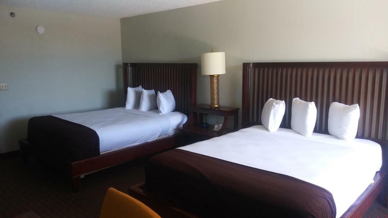 Vista Inn Lake Tarpon Palm Harbor Buitenkant foto