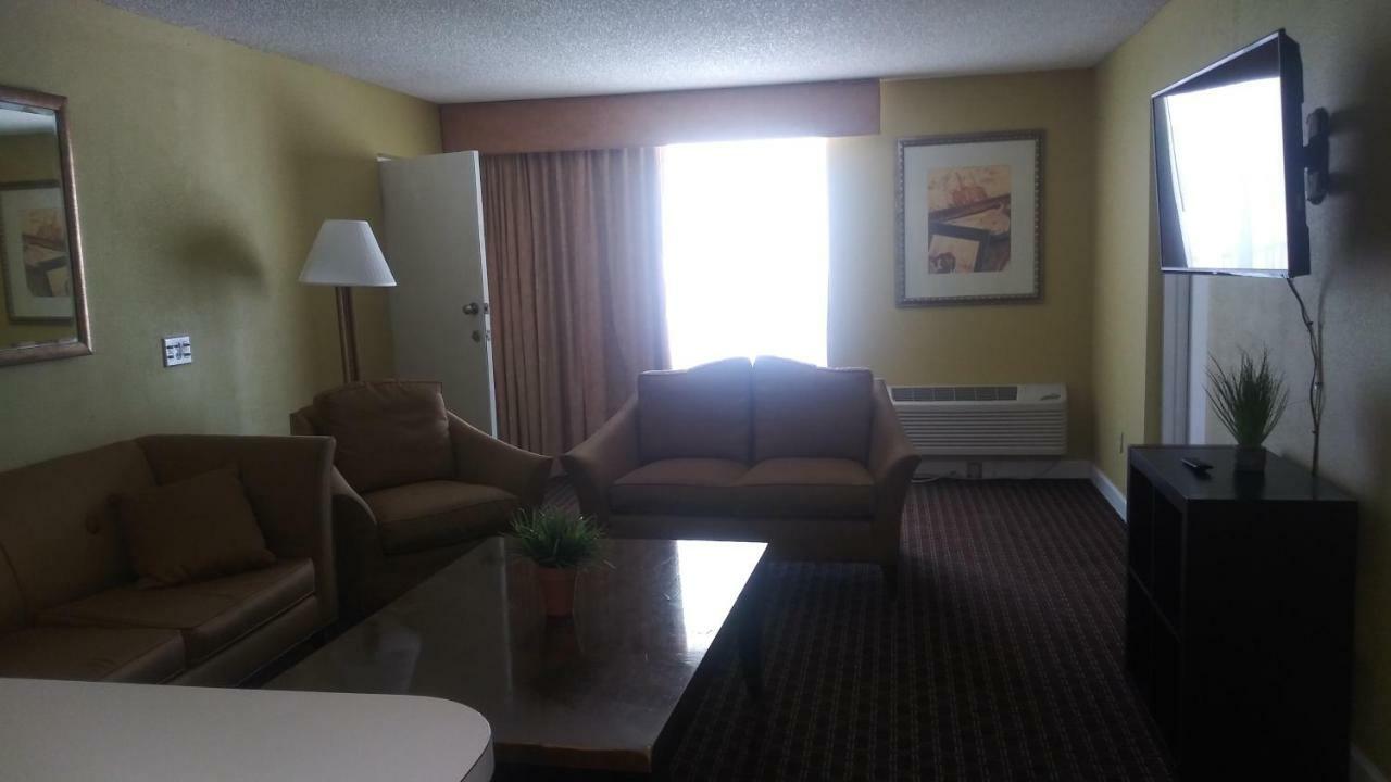 Vista Inn Lake Tarpon Palm Harbor Buitenkant foto